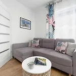 Sunset Jasny Z 1 Sypialnia 500 M Od Plazy, Balkon & Parking By Renters Apartman Grzybowo