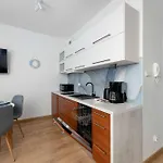Sunset Jasny Z 1 Sypialnia 500 M Od Plazy, Balkon & Parking By Renters * Grzybowo