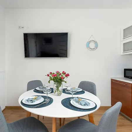 Sunset Jasny Z 1 Sypialnia 500 M Od Plazy, Balkon & Parking By Renters غجيبوفو